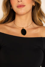 The Lucky Necklace - Ônix - Colar Dourado Lucky Bijoux
