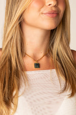Colar Square Gem - Noite - Colar Dourado Lucky Bijoux