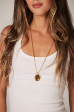 Colar Âmbar Oval Gem