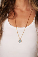 Colar Light Blue Oval Gem